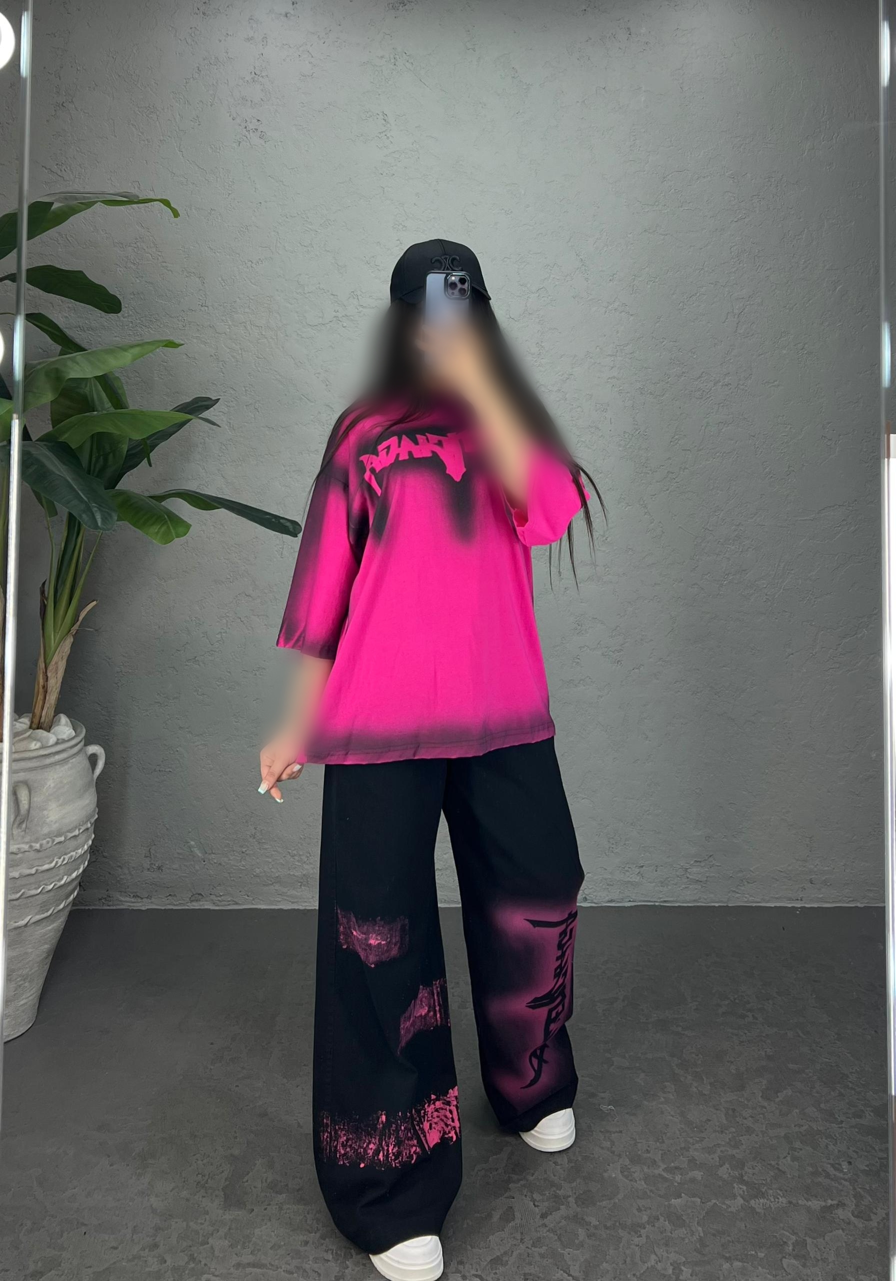 Point Blur_Aug192025_210858