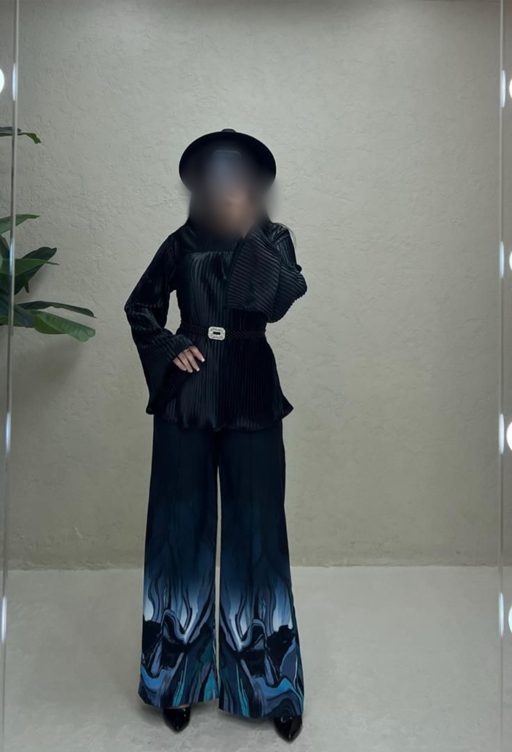 Point Blur_Oct122025_195444