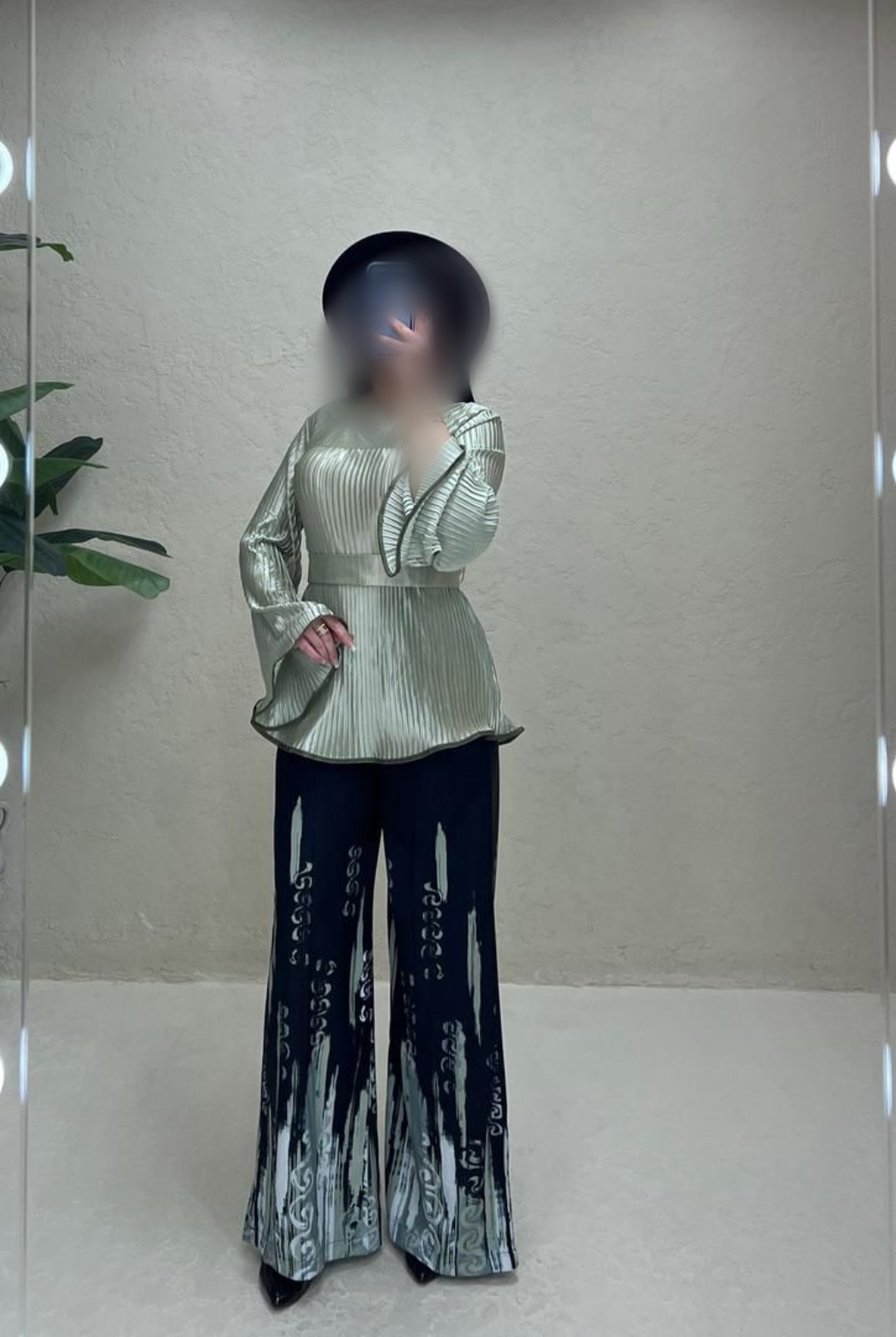 Point Blur_Oct122025_195451